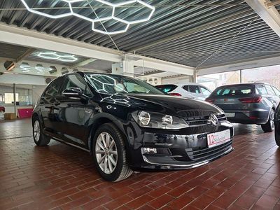 Gebraucht VW Golf VII LOUNGE 110 PS (80 kW) 2015 Schwarz Kleinwagen