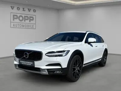 Usata Volvo V90 CC Pro 190 CV (139 kW) 2020 Bianco Station wagon