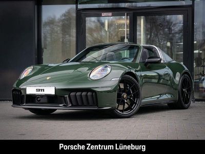 Grün Neu 2025 Porsche 911 Targa 4 Cabrio | 231.966 € (Etwas zu teuer)