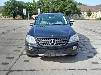 Gebraucht Mercedes ML280 190 PS (139 kW) 2007 SUV