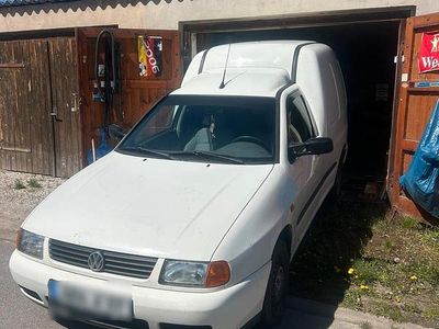 Second-hand VW Caddy 63 CP (46 kW) 2003 Alb Monovolum