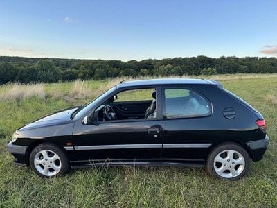 Gebraucht Peugeot 306 121 PS (88 kW) 1994 Schwarz Limousine