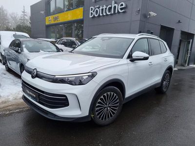 Gebraucht 2024 VW Tiguan Life SUV | 32.780 € (Fairer Preis)
