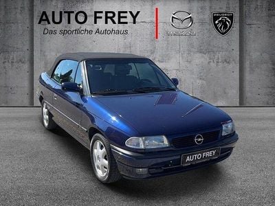 Gebraucht Opel Astra Cabriolet Edition 116 PS (85 kW) 1997 Blau Cabrio