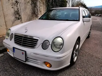 Gebraucht Mercedes E430 Avantgarde 279 PS (205 kW) 2001 Weiß Limousine