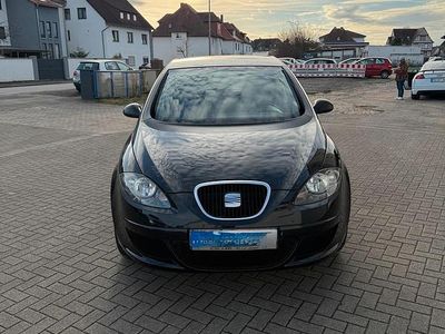 Schwarz Gebraucht 2006 Seat Altea Van / Kleinbus | 2.999 € (Teuer)