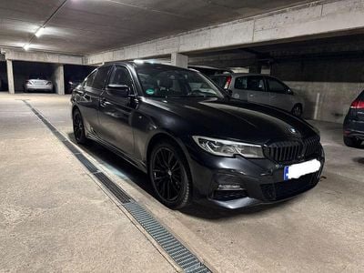 Schwarz Gebraucht 2019 BMW 330e M Sport Limousine | 24.990 € (Etwas zu teuer)