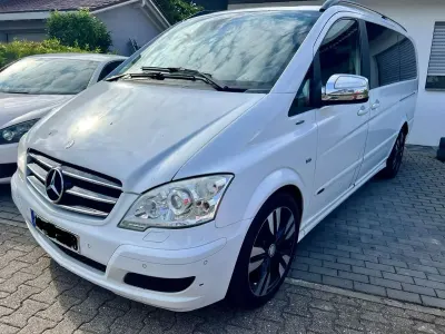 Gebraucht Mercedes Viano Avantgarde 224 PS (164 kW) 2013 Bergkristallweiß metallic Van / Kleinbus