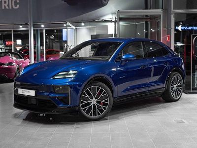 Second-hand Porsche Macan Turbo 469 kW (639 CP) 2025 Albastru SUV