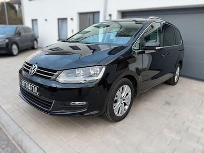 Second-hand VW Sharan Life 140 CP (102 kW) 2013 Negru Monovolum