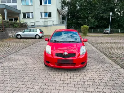 Gebraucht Toyota Yaris 87 PS (63 kW) 2007 Rot Kleinwagen