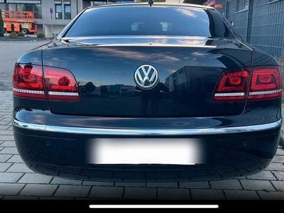 VW Phaeton