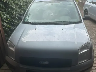 Gebraucht Ford Fusion 90 PS (66 kW) 2005 Grau Kleinwagen