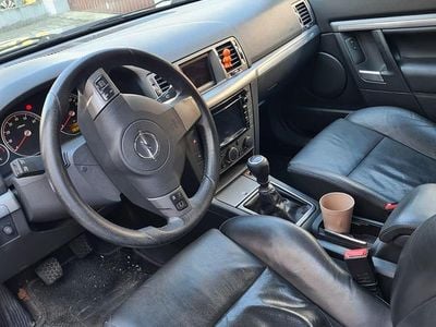 Opel Vectra GTS