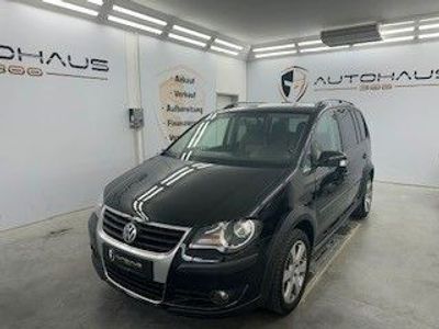 VW Touran Cross