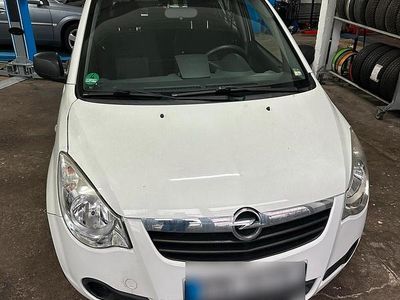 Gebraucht Opel Agila 68 PS (50 kW) 2010 Weiß Kleinwagen