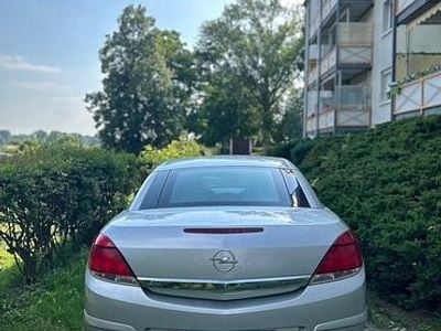 Gebraucht Opel Astra Cabriolet 116 PS (85 kW) 2007 Silber Cabrio