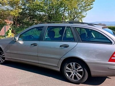Mercedes C200