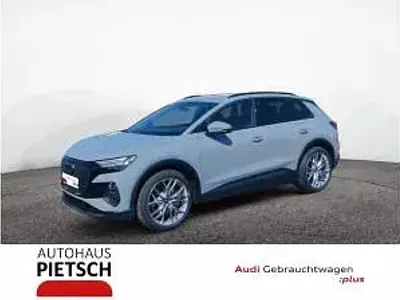 Gebraucht Audi Q4 e-tron 210 kW (286 PS) 2025 Grau (kieselgrau) SUV