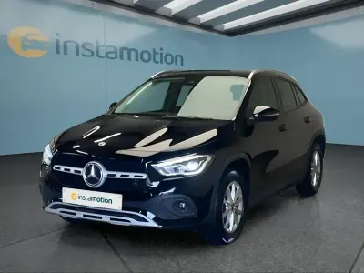 Gebraucht Mercedes GLA180 150 PS (110 kW) 2021 Schwarz SUV