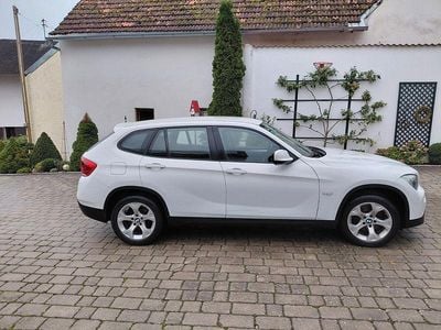 Gebraucht BMW X1 150 PS (110 kW) 2010 Weiß SUV