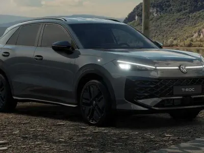 Neu VW T-Roc Style 150 PS (110 kW) 2026 Wolf grey metallic SUV