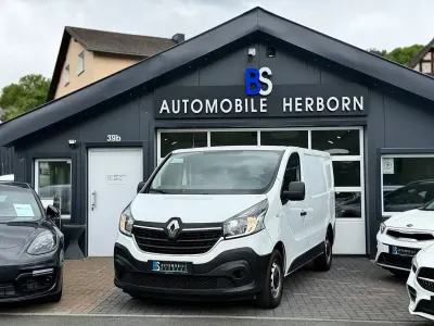 Gebraucht Renault Trafic Komfort 120 PS (88 kW) 2021 Weiß Van / Kleinbus