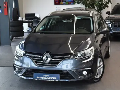 Używany Renault Mégane Business 116 KM (85 kW) 2020 Szary Sedan/Limuzyna