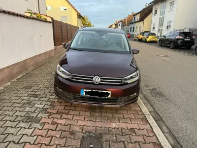 Gebraucht VW Touran Join 150 PS (110 kW) 2018 Braun Van / Kleinbus