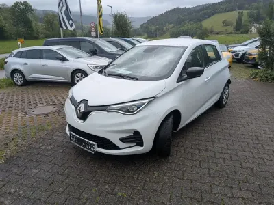 Usata Renault Zoe Life 80 kW (109 CV) 2021 Bianco Utilitaria