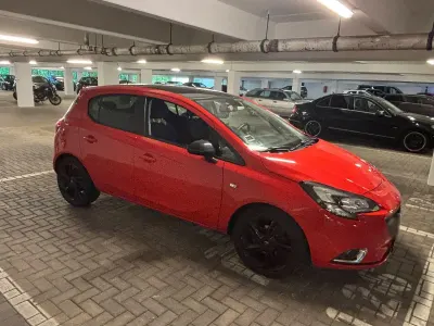 Gebraucht Opel Corsa Color Edition 90 PS (66 kW) 2015 Rot Kleinwagen