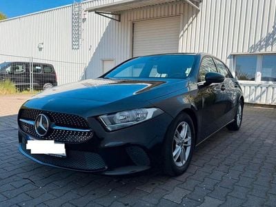Usata Mercedes A180 116 CV (85 kW) 2019 Nero Berlina