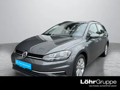Gebraucht VW Golf VII Comfortline 125 PS (91 kW) 2018 Grau Kombi