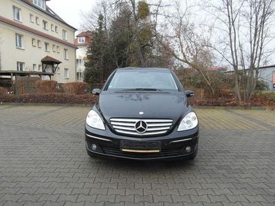 Gebraucht Mercedes B200 136 PS (100 kW) 2006 Schwarz Van / Kleinbus