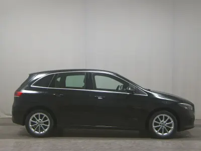 Gebraucht Mercedes B250e Progressive 160 PS (117 kW) 2022 Schwarz Kleinwagen