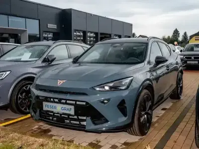 Neu Cupra Formentor 333 PS (244 kW) 2026 Fjord blau SUV