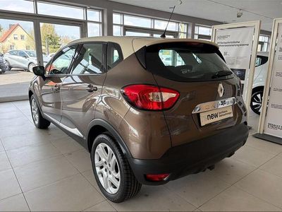 Second-hand Renault Captur Luxe 90 CP (66 kW) 2015 Maro SUV