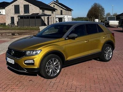 Gebraucht VW T-Roc United 150 PS (110 kW) 2020 Gelb SUV