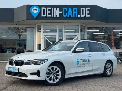 Gebraucht BMW 320 Advantage 190 PS (139 kW) 2021 Weiß Kombi