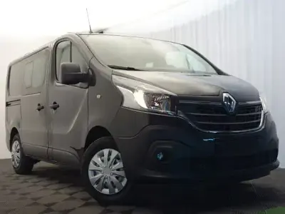 Gebraucht Renault Trafic 146 PS (107 kW) 2021 Schwarz Van / Kleinbus