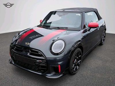 Grau Gebraucht 2024 Mini John Cooper Works Cabriolet Cabrio | 43.510 € (Etwas zu teuer)