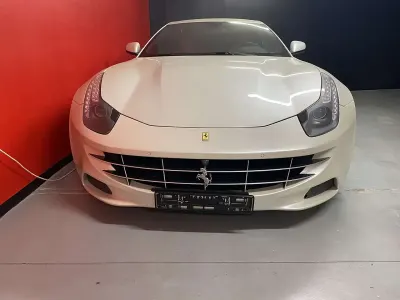 Gebraucht Ferrari FF 659 PS (484 kW) 2012 Kombi