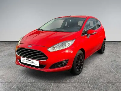 Gebraucht Ford Fiesta Individual 95 PS (69 kW) 2015 Racerot Kleinwagen