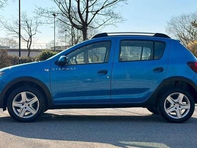 Gebraucht Dacia Sandero Prestige 90 PS (66 kW) 2014 Blau Limousine