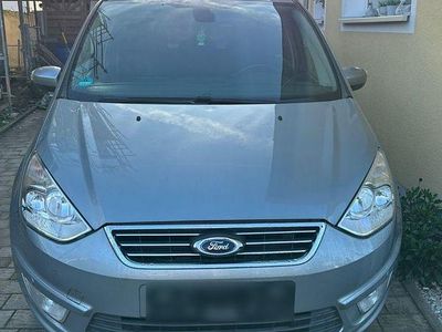 Gebraucht Ford Galaxy Titanium 163 PS (119 kW) 2013 Grau Van / Kleinbus