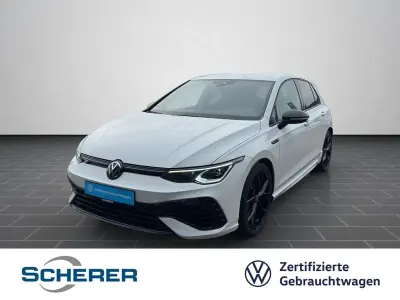 Używany VW Golf VIII R 333 KM (244 kW) 2024 Biały Sedan/Limuzyna