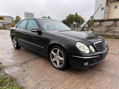 Mercedes E320