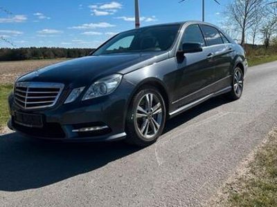 Mercedes E350