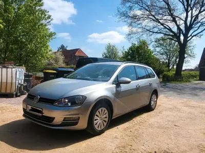 Gebraucht VW Golf VII 110 PS (80 kW) 2015 Silber Kombi