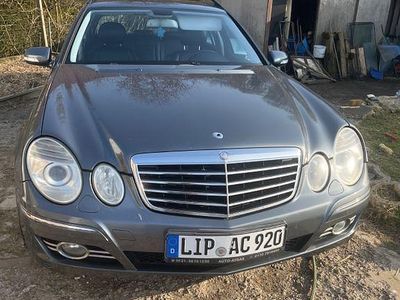 Gebraucht Mercedes E200 Classic 184 PS (135 kW) 2006 Grau Limousine